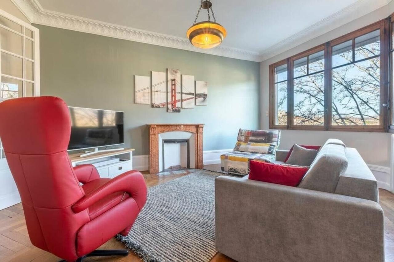 The Red Heart Of Annecy - Beautiful Apartment For 4 People エクステリア 写真