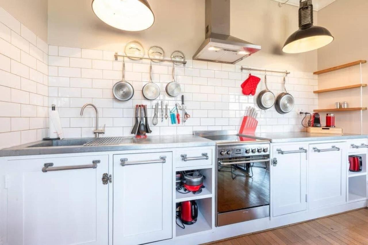 The Red Heart Of Annecy - Beautiful Apartment For 4 People エクステリア 写真