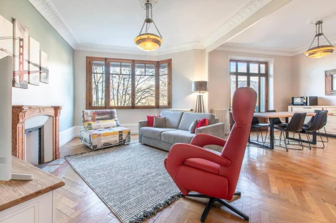The Red Heart Of Annecy - Beautiful Apartment For 4 People エクステリア 写真
