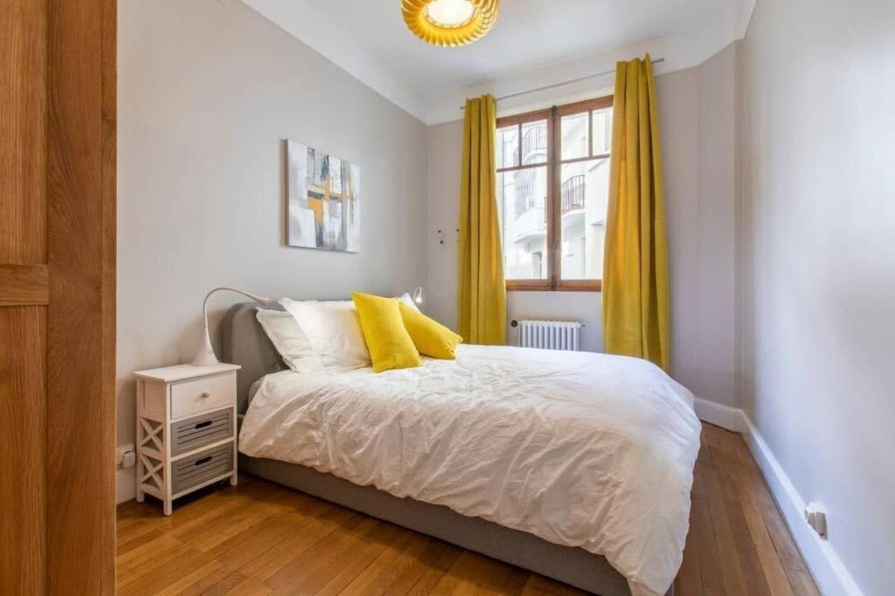 The Red Heart Of Annecy - Beautiful Apartment For 4 People エクステリア 写真