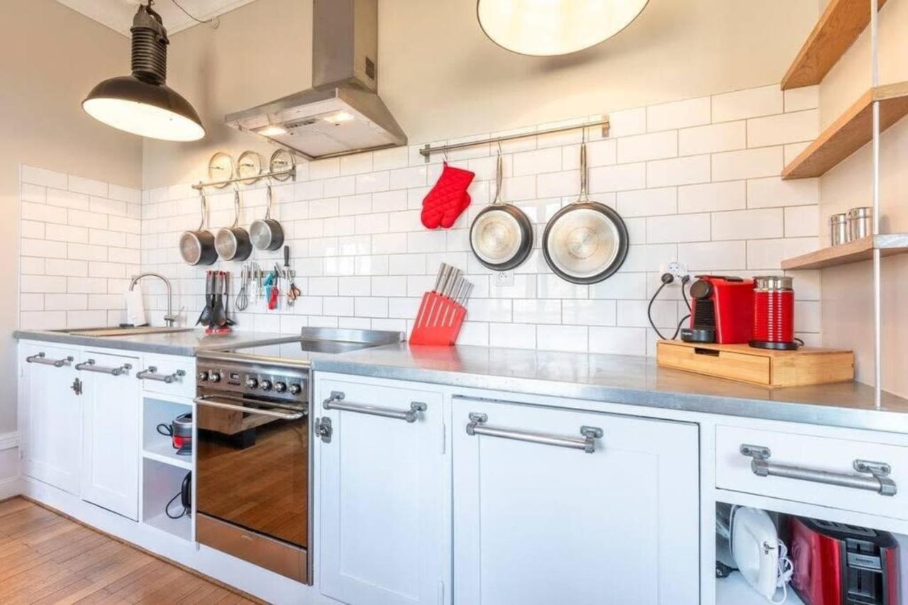 The Red Heart Of Annecy - Beautiful Apartment For 4 People エクステリア 写真